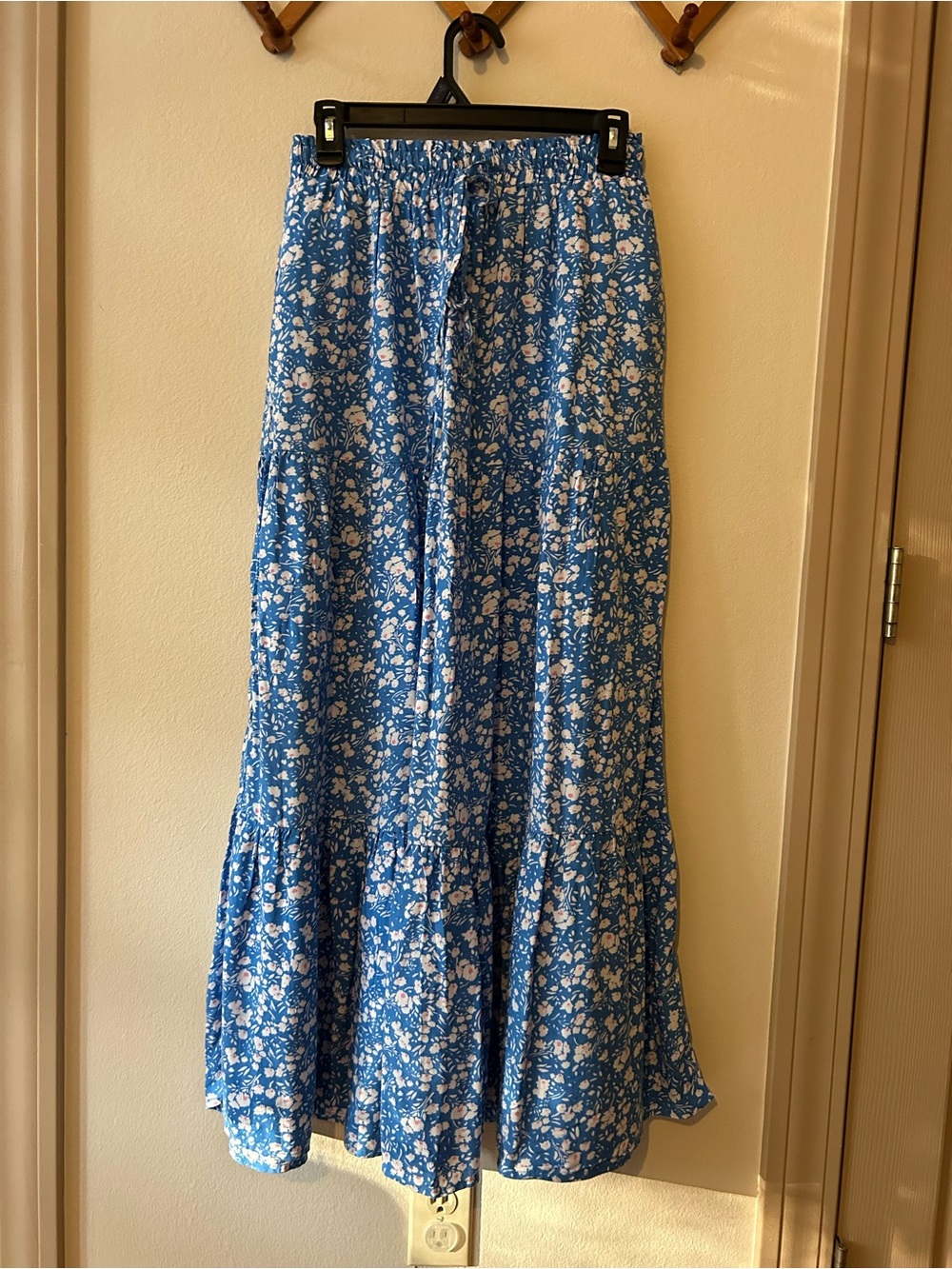 Blue Floral Maxi Skirt with Elastic Waist